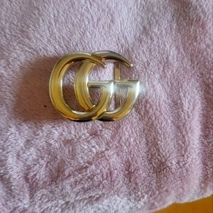 Gucci belt bucle